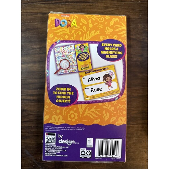Nickelodeon Dora the Explorer Valentine’s Day Box Set 16 Cards Magnifying Glass - Picture 2 of 2
